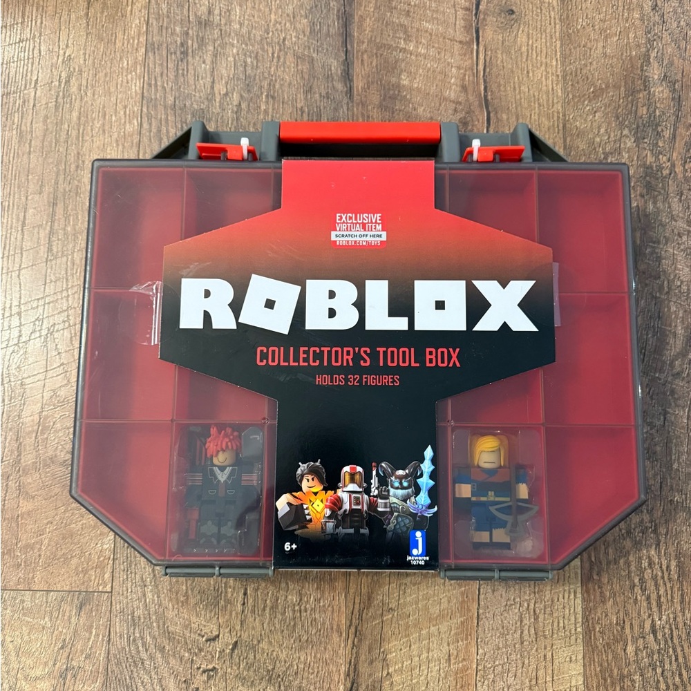 Roblox Collector's Tool Box Carry Case Holds 32 Figures Virtual Item Code Lazer